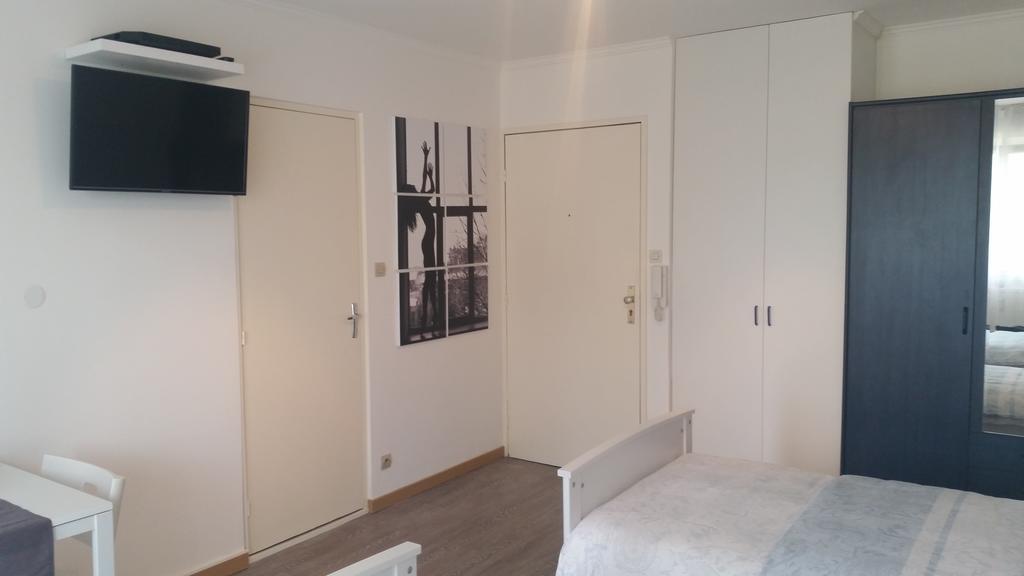 Studios Near Basel Airport Saint-Louis  Room photo